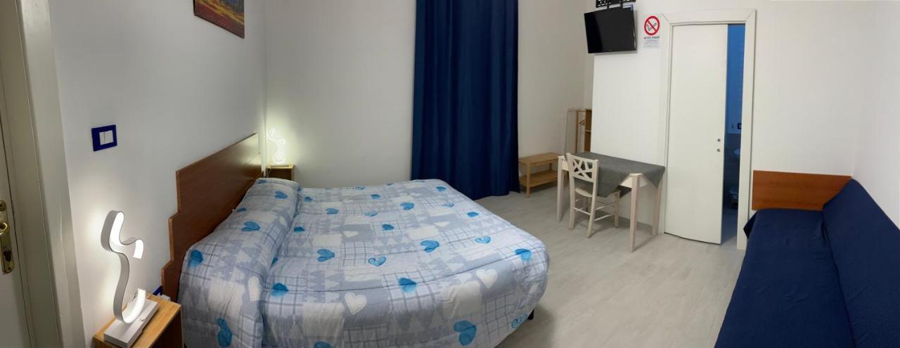 B&B Del Corso - Affittacamere Giulianova Luaran gambar